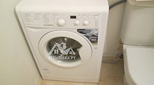 Установить стиральную машину Indesit IWUD 4105 в ванной