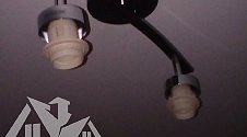Работа по установке потолочной люстры
