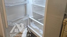 Перенавесить двери холодильника