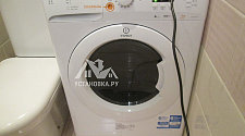 Установить стиральную машину соло Indesit XWDA 751680X W EU в ванной