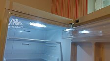 Установить отдельностоящий холодильник САМСУНГ
