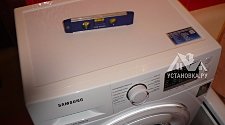 Установить стиральную машинку Samsung WW65K42E08W на место старой