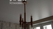 Повесить люстру