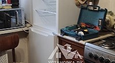 Перенавесить двери холодильника