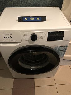 Установить отдельно стоящую стиральную машину Gorenje WNEI72SB