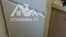 Перенавесить двери холодильника