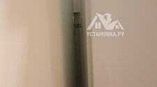 Установить встроенный холодильник