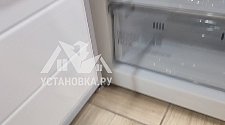 Перенавесить двери холодильника