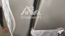 Перевесить двери на холодильнике