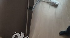 Перенавесить двери холодильника