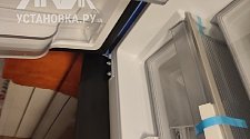 Перенавесить двери холодильника