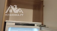 Установить новый встраиваемый холодильник