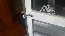 Перенавесить двери холодильника