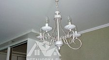 Установить подвесные люстры на крючках Eurosvet