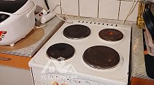 Установить электрическую плиту