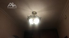 Демонтировать и установить потолочные светильники