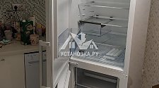 Установить новый отдельностоящий холодильник Bosch с перевесом дверей