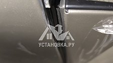 Перевесить двери на холодильнике