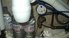 Заменить картриджи на фильтре питьевой воды