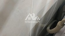 Установить отдельностоящую стиральную машину Атлант в ванной комнате на готовые коммуникации на место прежней