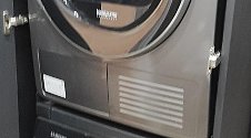 Установить стиральную и сушильную машину в колонну