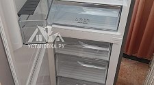 Перенавесить двери на холодльнике