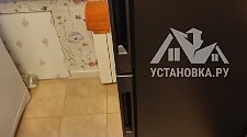 Перенавесить двери холодильника