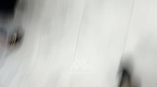 Установить/подвесить и настроить телевизор