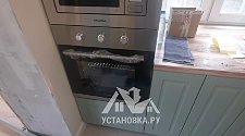 Установить встраиваемую посудомоечную машину и электрический духовой шкаф