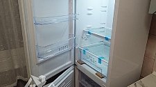 Перевесить двери на холодильнике