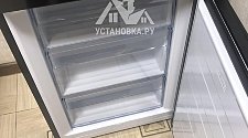 Установить холодильник