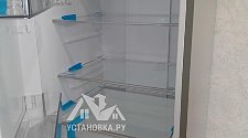 Перенавесить двери холодильника