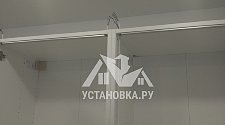 Установить светодиодную ленту в декоративном профиле в гардеробном шкафу