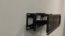 Установить/подвесить и настроить телевизор