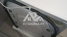 Установить новую отдельностоящую стиральную машину в ванной