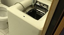 Установить/подключить стиральную машину