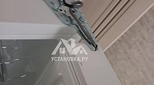 Перевесить двери на холодильнике