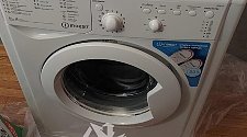 Установить новую отдельно стоящую стиральную машину