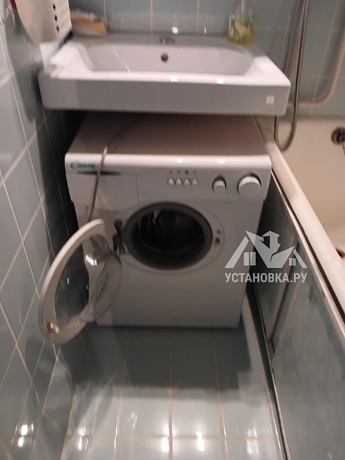 Установить новую отдельно стоящую стиральную машину