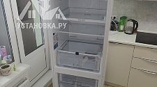 Перевесить двери на холодильнике