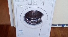 Установить отдельностоящую стиральную машину Indesit IWUB 4085 CIS