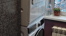 Установить стиральную и сушильную машину в колонну