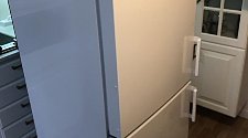 Перевесить дверь холодильника