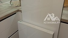 Перенавесить двери холодильника