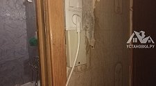 Установить стиральную машину Indesit IWSB 5085 в ванной