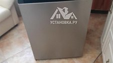 Перенавесить двери на холодльнике