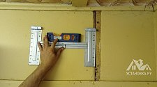 Установить кондиционер мощностью 2,5 кВт на стену летней кухни