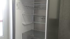 Перевесить двери на бытовом холодильнике