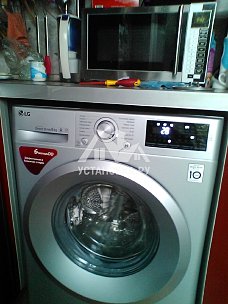 Установить на кухне отдельностоящую стиральную машину LG