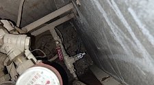 Установить стиральную машину и посудомоечную машину